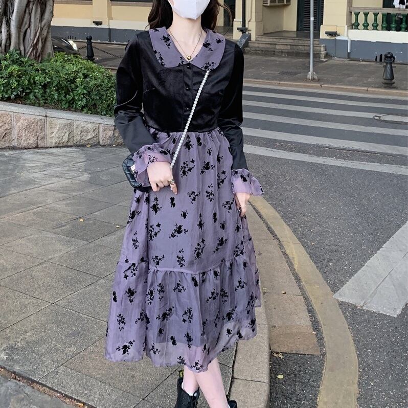 ワンピース レディース フレアワンピース ロングワンピース 袖あり 長袖 襟付き フレア Aライン 切り替え かわいい 大人可愛い シンプル カジュアル フェミニン おしゃれ お洒落 ナチュラル ラブリー キュート ガーリー 個性的 レトロ モダン ロマンチック 抜け感 花柄 学生 通学 デート お出かけ 女子会 休日 旅行 散歩 カフェ 送料無料 S M L パープル 春 秋 冬 10代 20代 30代 40代 ママ 女性用 韓国 着回し 普段使い 重ね着 体型カバー コーデ スタイル プチプラ モテ