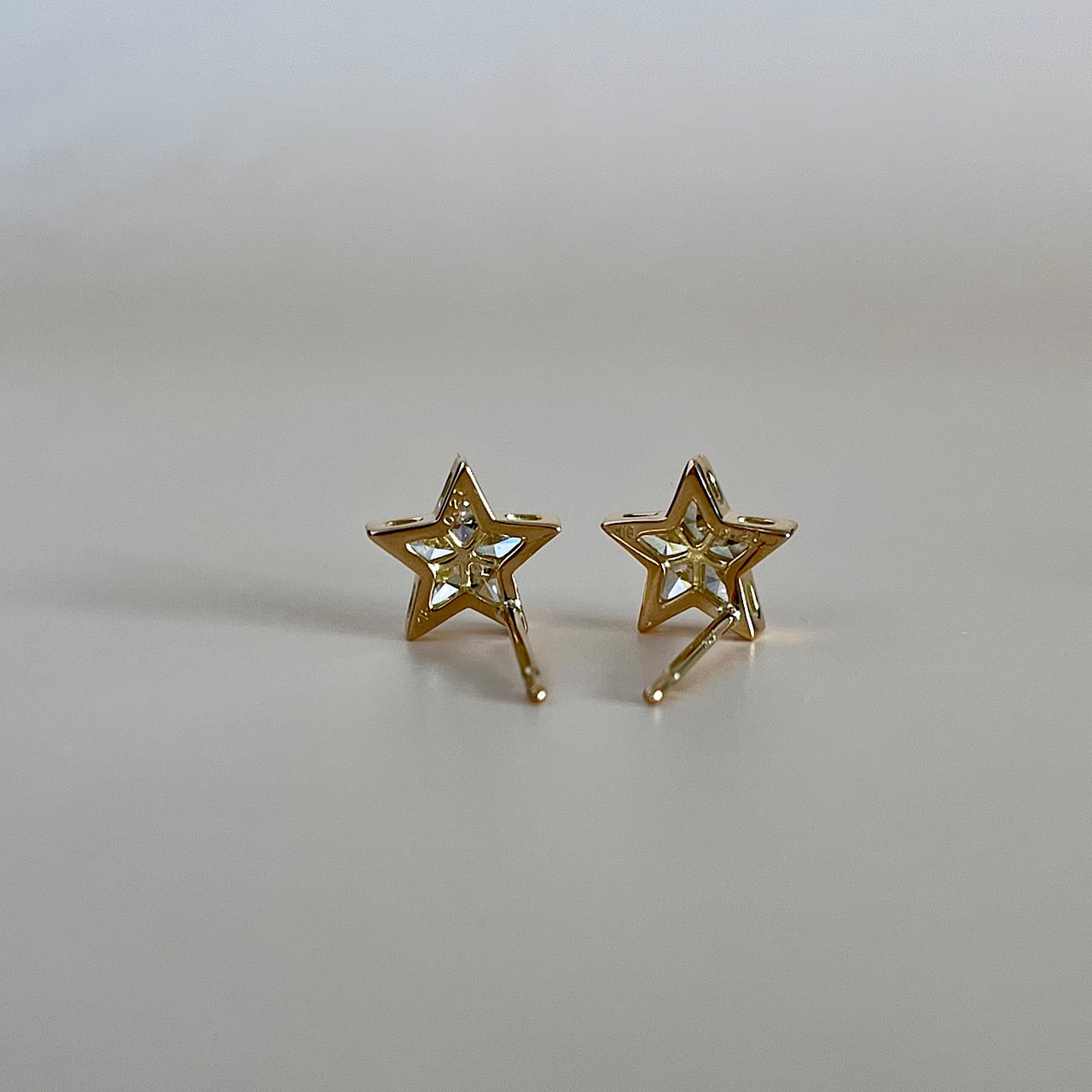 未使用　STAR JEWELRY スターダイヤモンドピアス K18