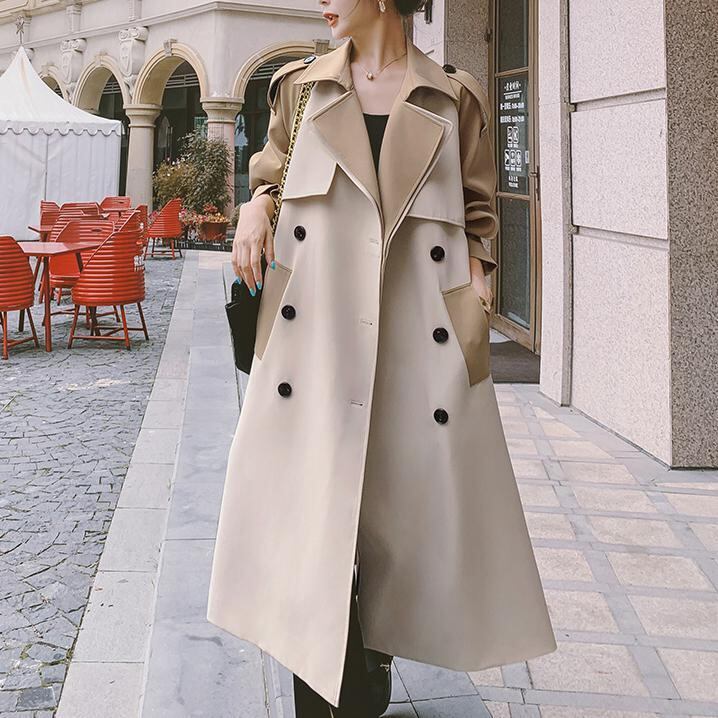 クリーム色 トレンチコート 6つボタン ウエストベルト付き 古着屋　イタリア製 クリーム色 トレンチコート 6つボタン ウエストベルト付き 古着屋