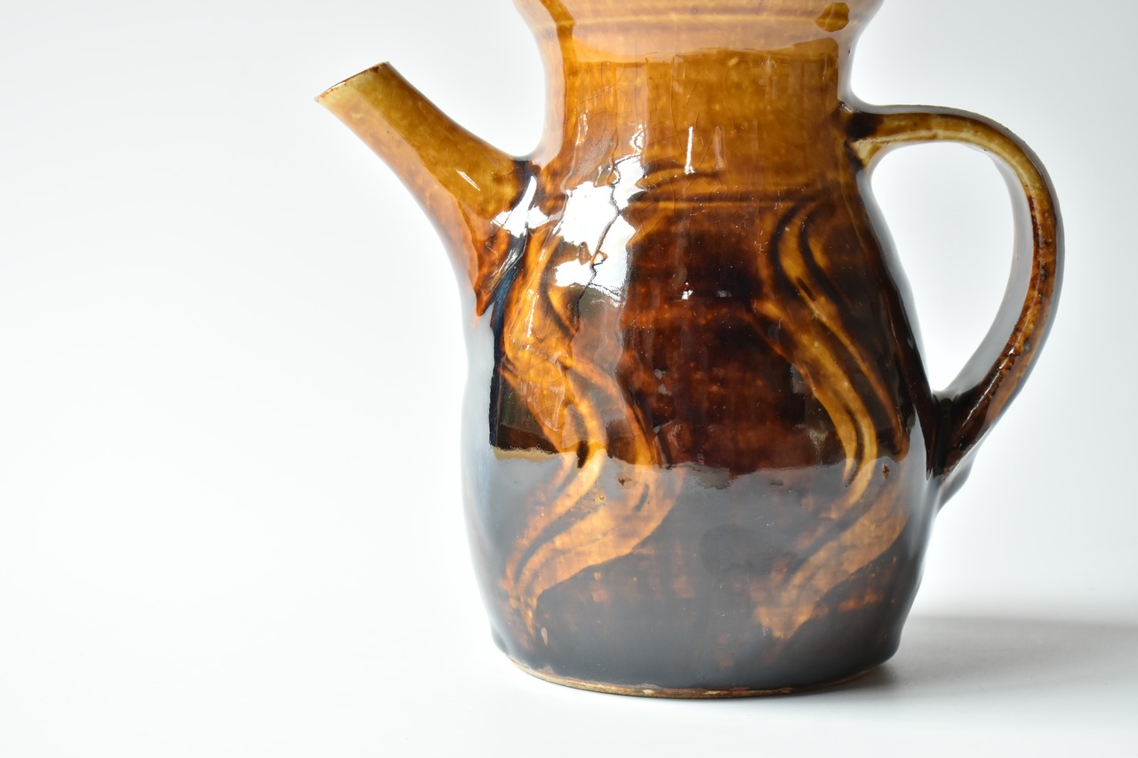 小代焼ふもと窯 / 井上尚之 : ポット (特大) ②