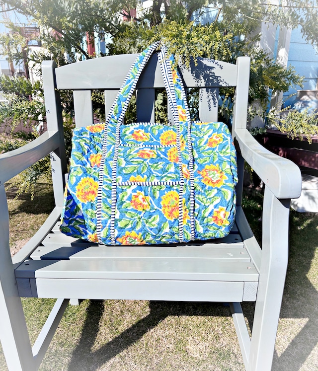 【TM様専用】《癒しのエネルギー“ラリマー”シリーズ》海のやさしい揺らめき ラリマーピアス①