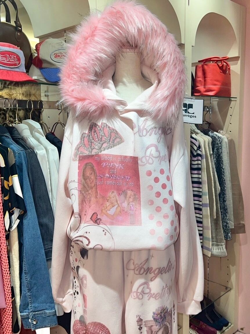 FUR | TSUKI BOUTIQUE