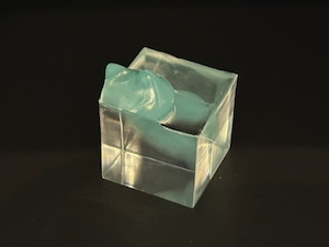 クリアキューブの猫 ～レジンアート～