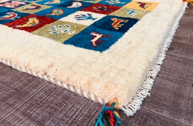 ペルシャ絨毯　ギャッベ　サイズ約62㎝×89㎝ - 画像3