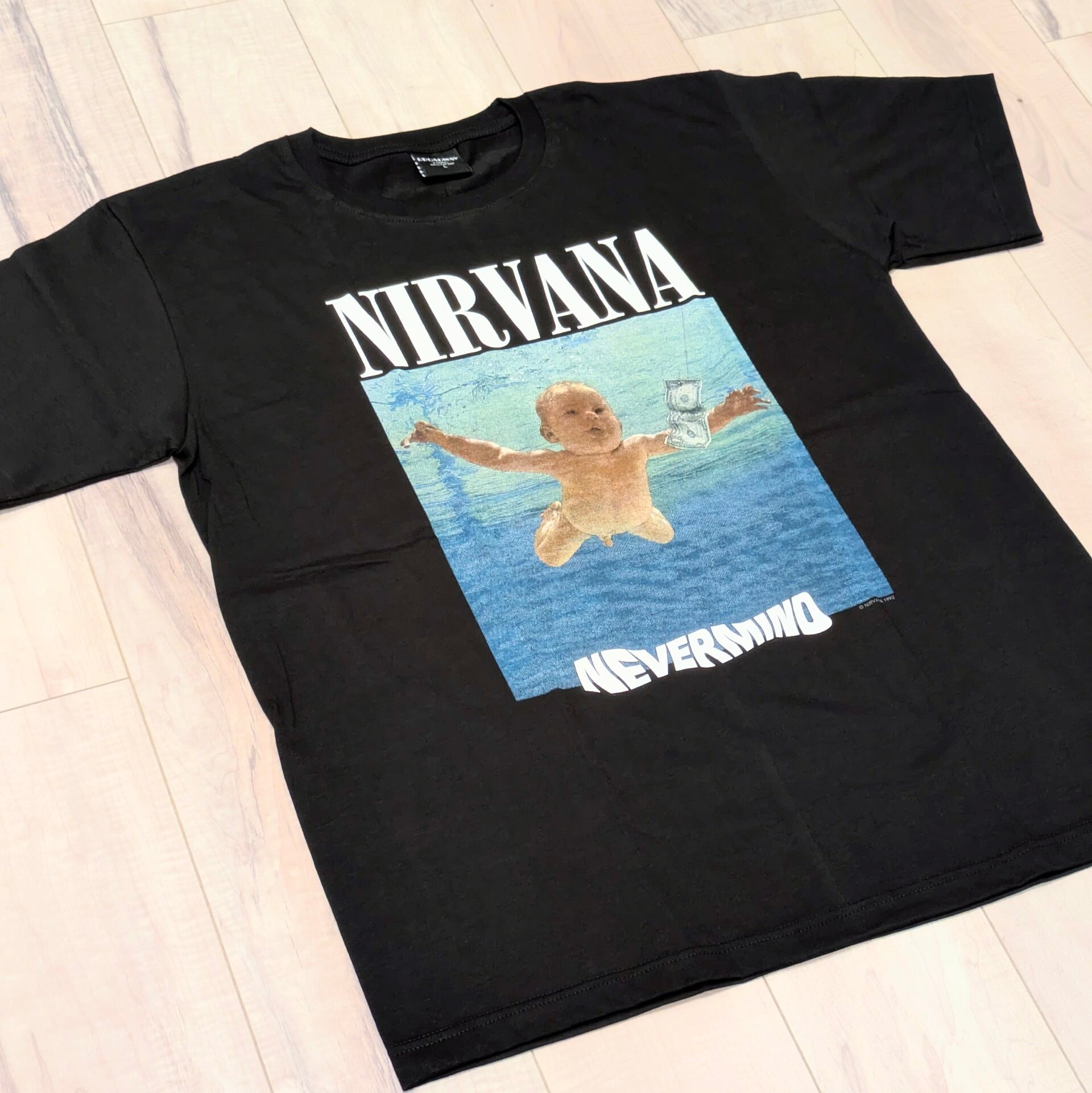 【 NIRVANA / ニルヴァーナ 】 『 Nevermind 』Tシャツ / バンドTシャツ  〚アメリカン雑貨 アメトイ〛