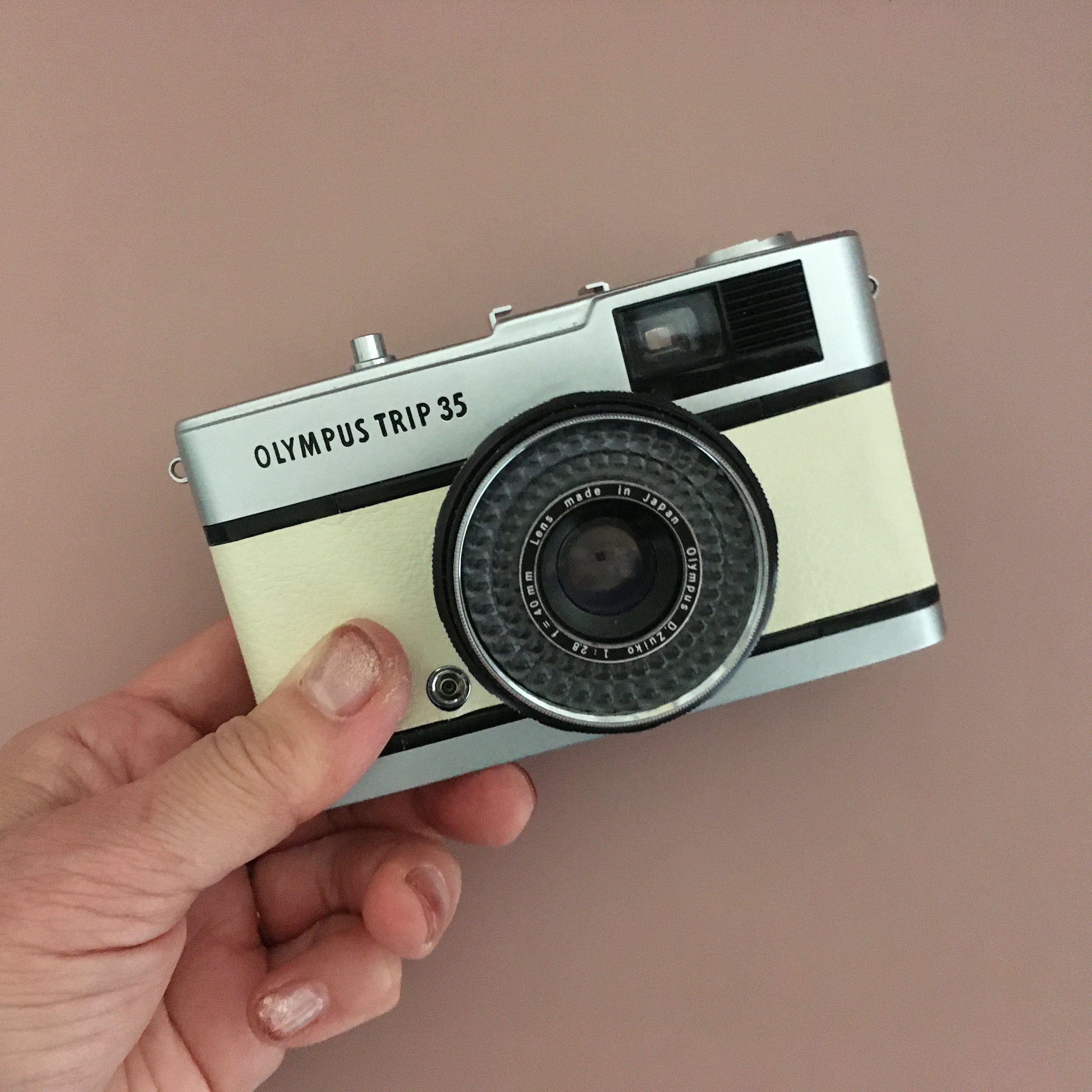 オリンパス　OLYMPUS TRIP 35 ペン　フラッシュ　コードレス ミニフラッシュホットシュー同期ポート補助光スピードライトオリンパス