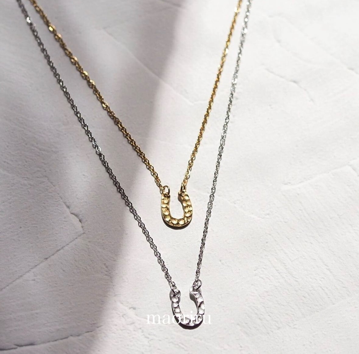 金アレ対応 しあわせを呼び込む ホースシューネックレス (075)