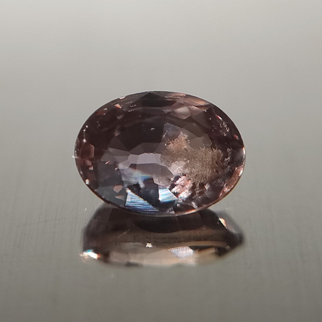 天然 バイカラータンザナイト ルース 0.84ct - 各種パーツ