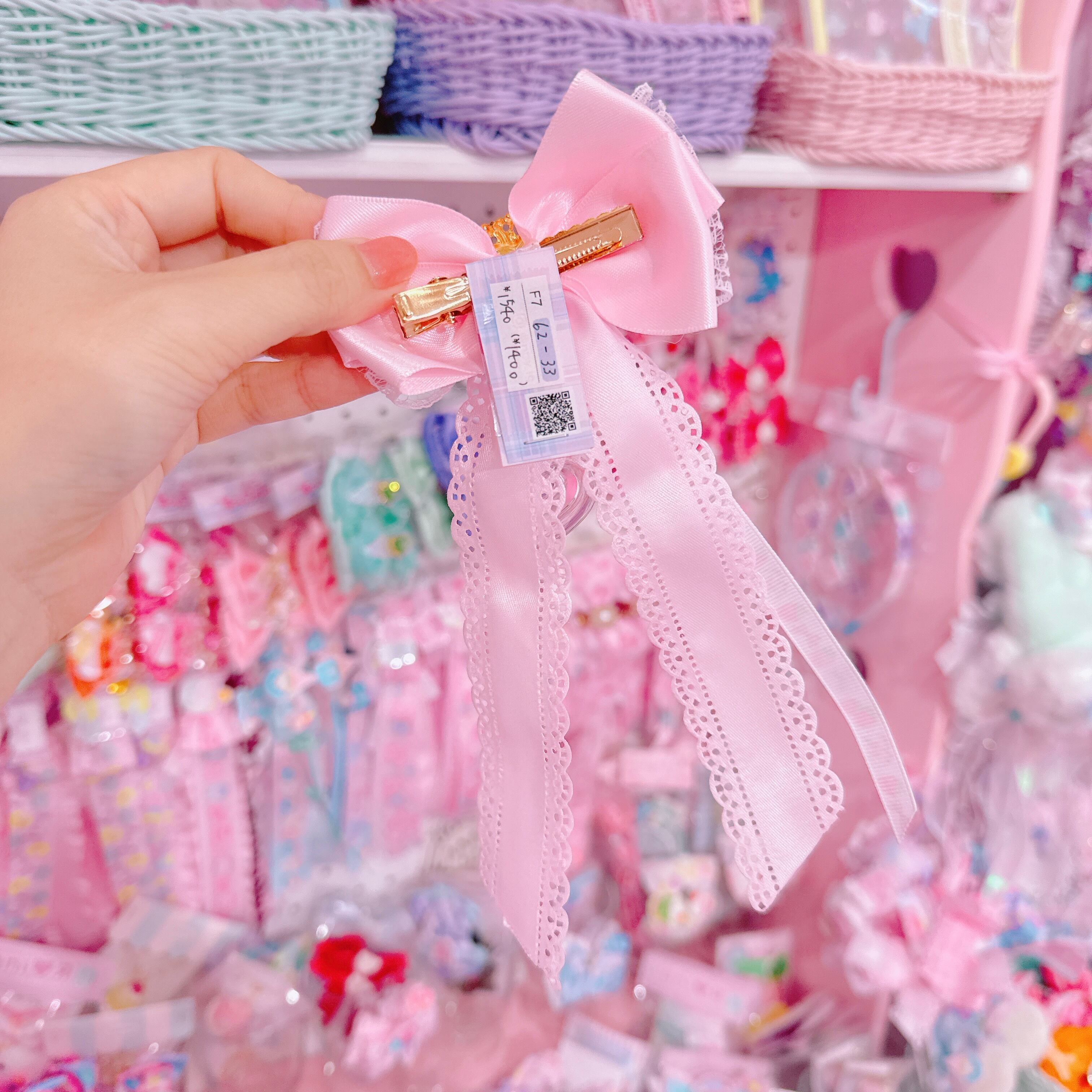 【F7】62-33たらりんリボンヘアクリップ