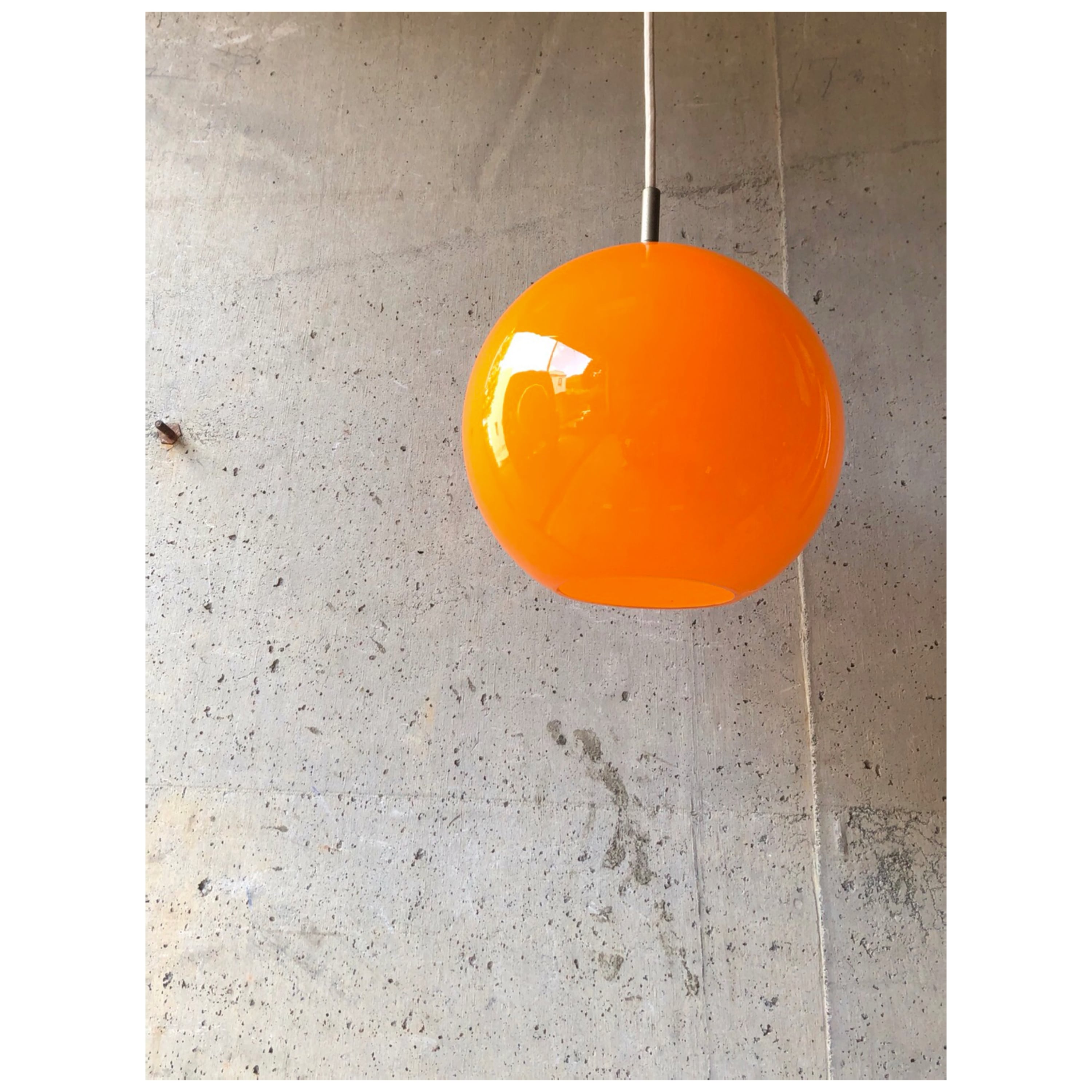 昭和レトロポップ ペンダントライト ビタミンオレンジ 電気 レトロ照明 ガラス 硝子シェード インテリア Choice