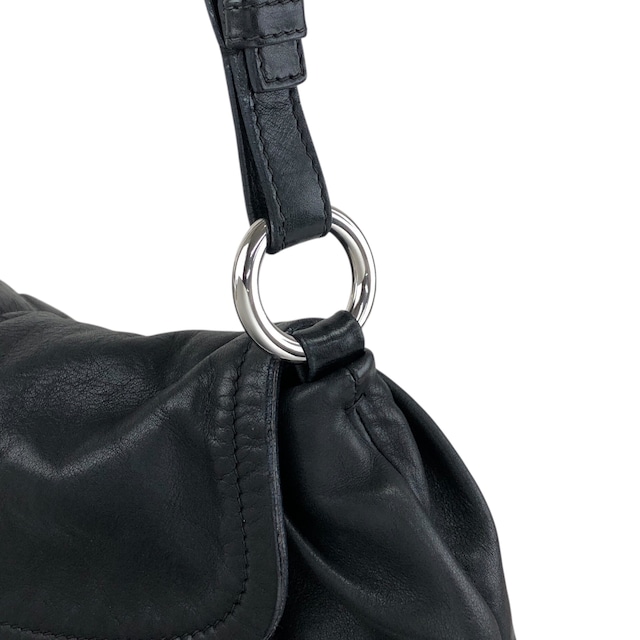 PRADA プラダ ショルダーバッグ ブラック フロントバックル レザー セミショルダーバッグ vintage ヴィンテージ オールド 4b8iuy