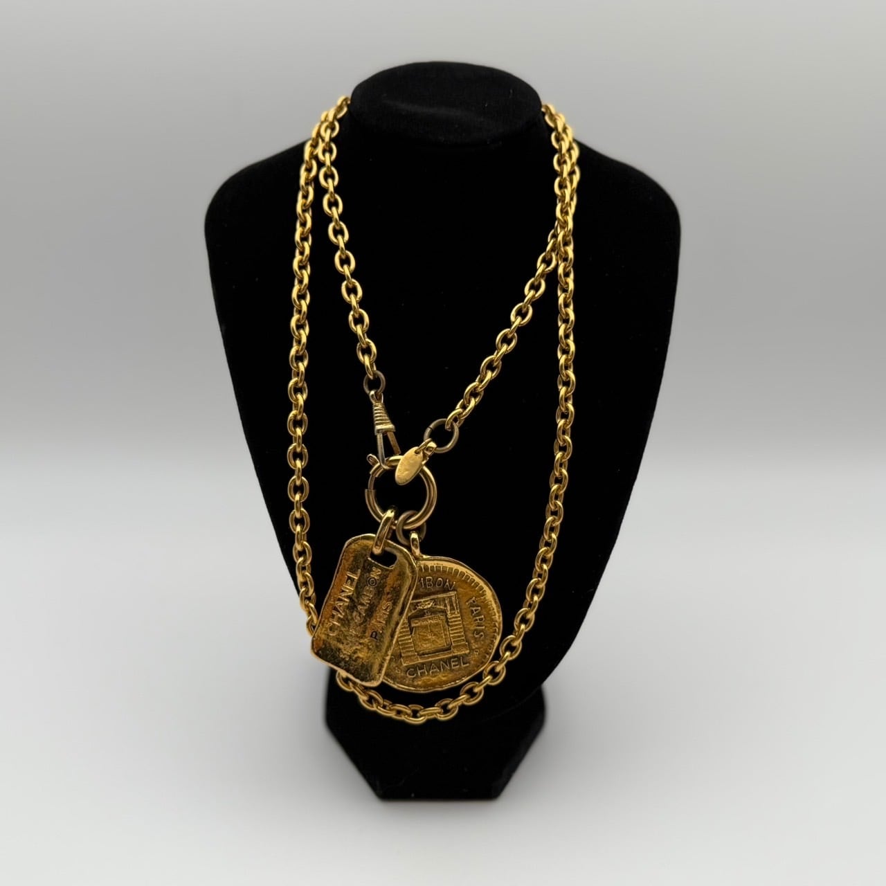 CHANEL チャームネックレス 金色 ヴィンテージ￼ CHANEL / シャネル】Vintage Coin Chain Necklace | irodori -時計