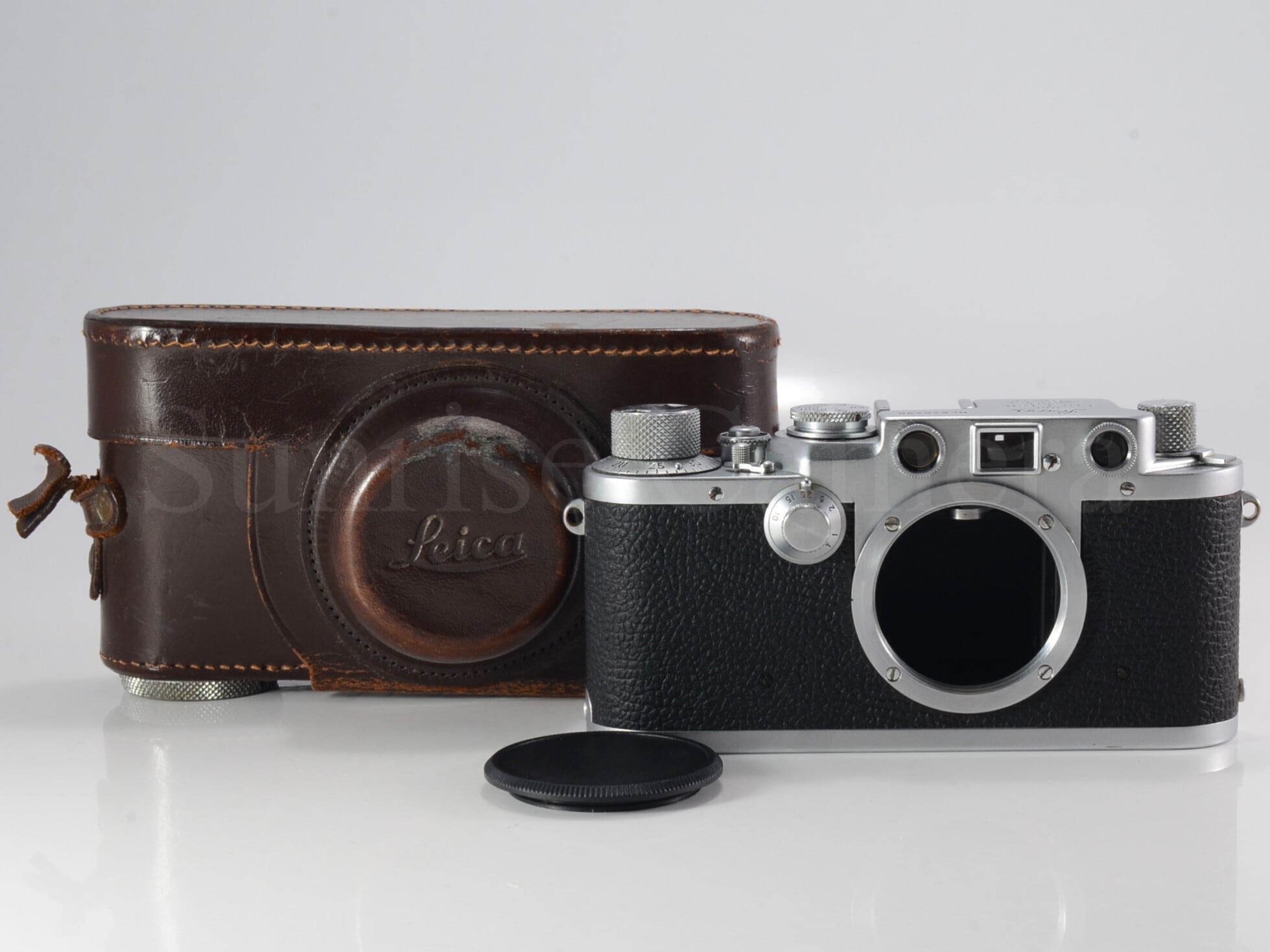 Leica IIIf ボディ レッドダイヤル セルフタイマー無し #726 Leica IIIf ボディ レッドダイヤル セルフ無し 整備済 ライカ フィルム