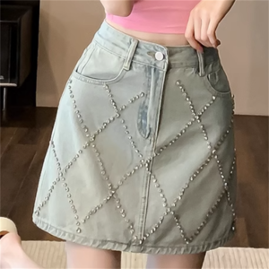 【送料無料】 スカート ミニスカート Aライン フレア ミニ ビジュー装飾 キラキラ ビジュー 装飾 ポケット ハイウエスト 薄手生地 デニム かわいい 大人可愛い 大人女子 こなれ感 シンプル カジュアル 大人 上品 おしゃれ お洒落 ラフ コンサバ ガーリー 無地 春 夏 20代 30代 40代 レディース 女性 デート お出かけ お茶会 女子会 休日 演奏会 授業参観 着回し プチプライス デイリーユース 普段使い オルチャン 韓国系 ファッション 着痩せ インスタ映え ブルー