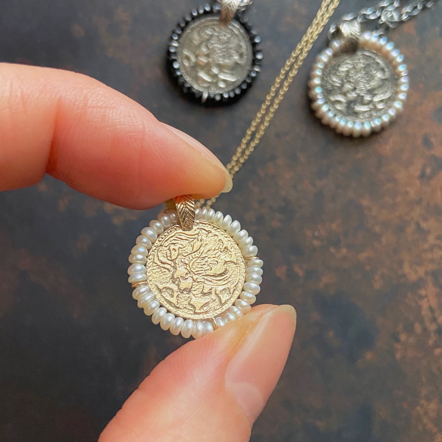 K10 Etched Pendant -Siren / 10金製 エッチングペンダント・セイレーン