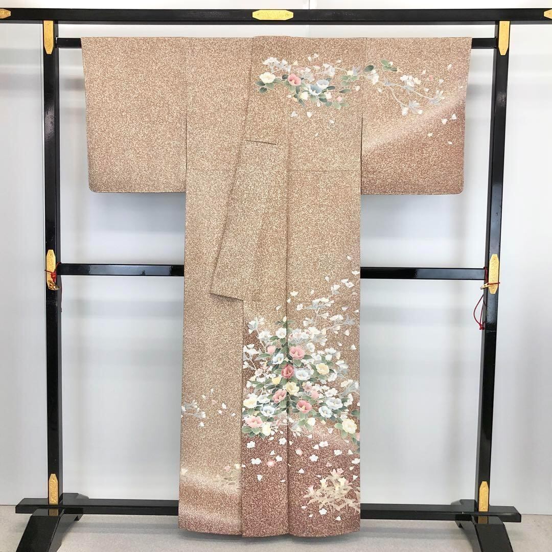 訪問着 四季の花模様 叩き染 友禅 暈し 浜ちりめん 小鹿色 K