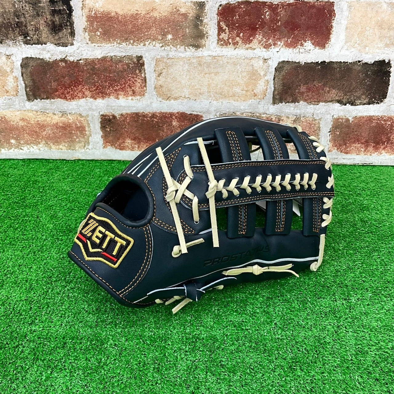 ZETT 硬式用 高校野球 即戦力 内野手用グローブ プロステイタス 大値下げ‼️ ゼット プロステイタス 硬式 グラブ グローブ 内野手 定価57200円 野球