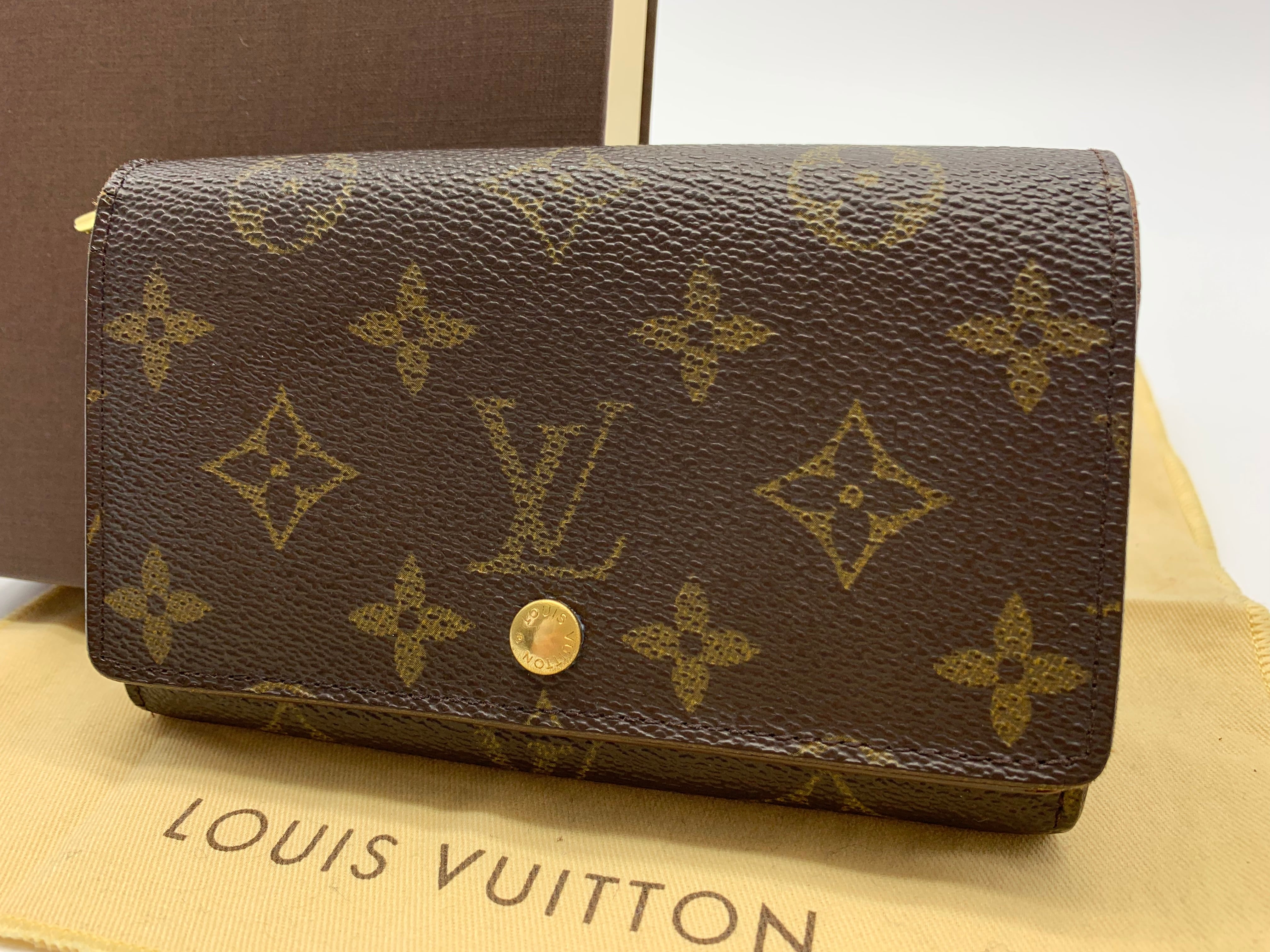 ❤️ ルイヴィトン　二つ折財布　モノグラム　LOUISVUITTON 美品