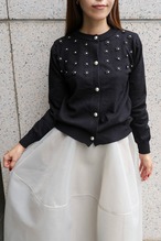 フラワー刺繍パールカーディガン［90016］