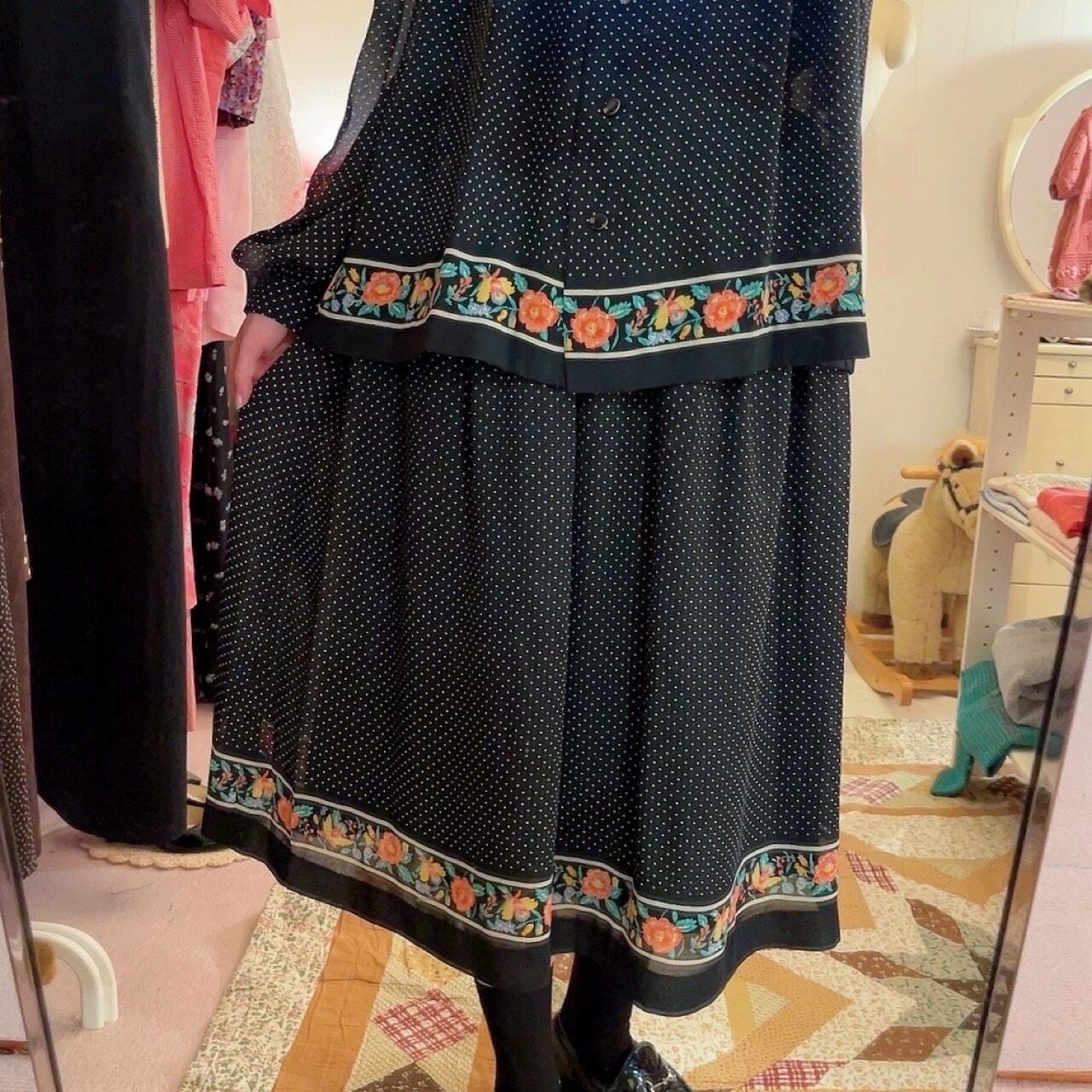 flower line black dot set up