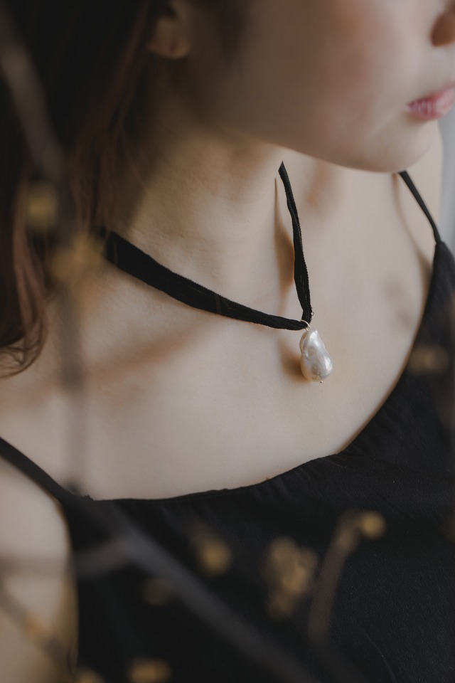 baroque pearl silk ribbon choker