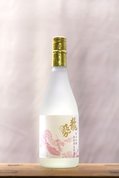 龍勢　桃ラベル 純米吟醸 生原酒　720㎖