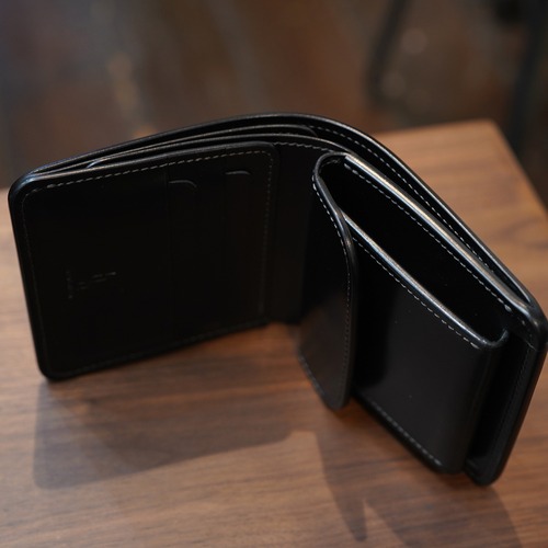 展示品♪☆フォロワー様限定price♪英字型押しレザーのコードクリップ