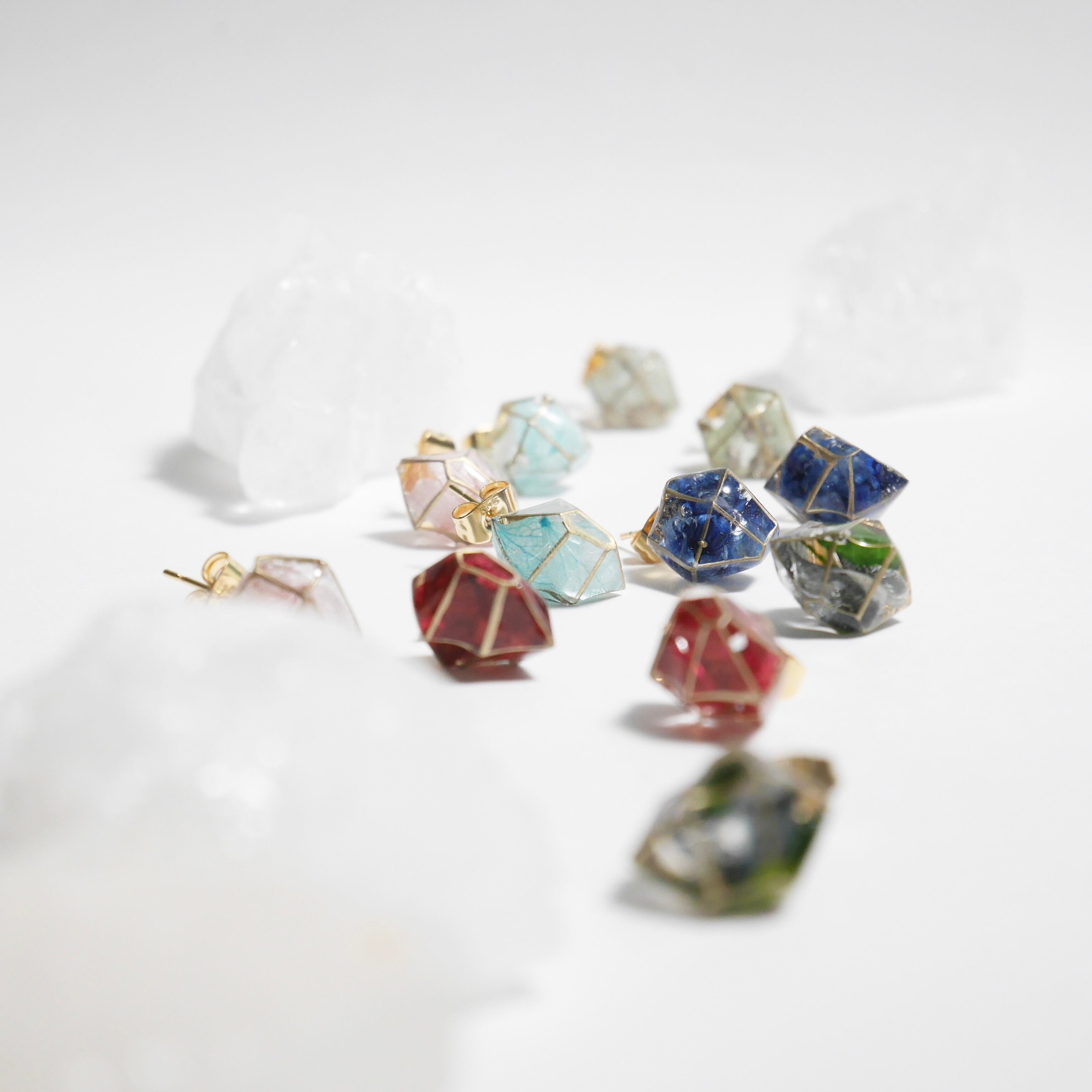 フラワークラスタピアス kutsuru