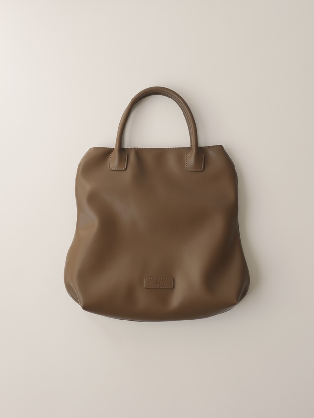 distorted tote