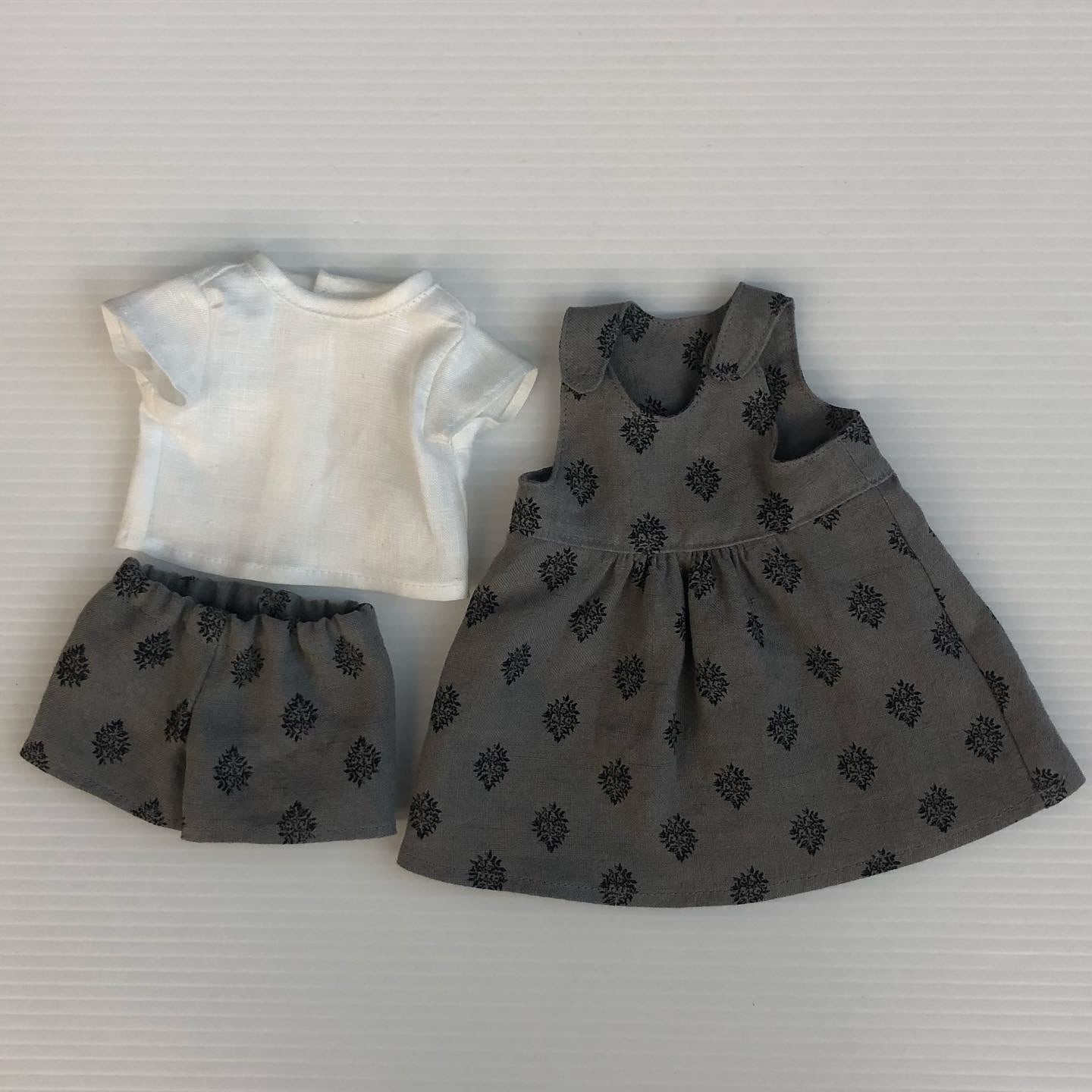 atelier_bavette / シルビアナッテラ人形 ジャンパースカート+ブラウス