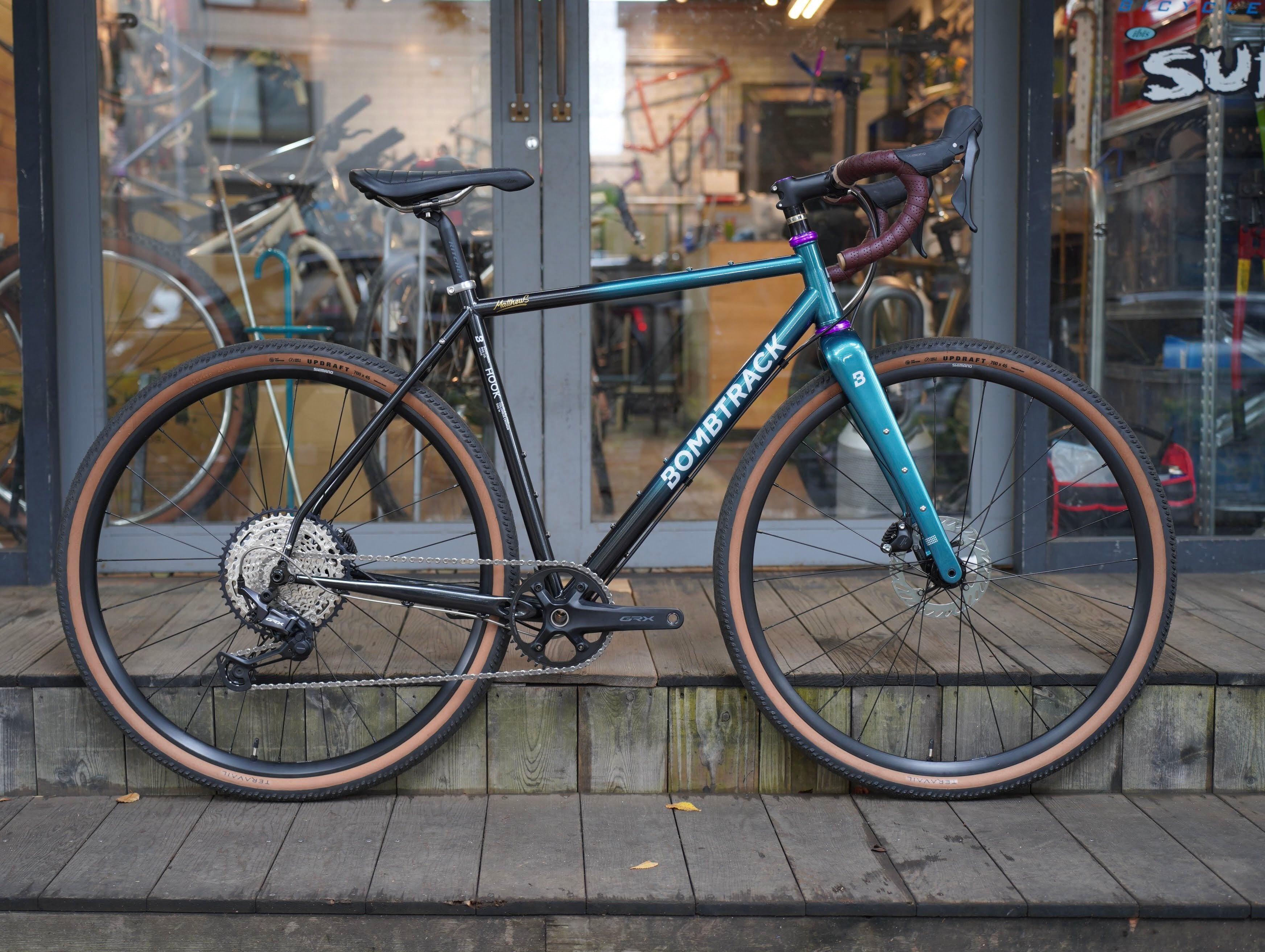 *11月中に限り20%OFF*勝手にBOMBTRACK HOOK Mサイズ