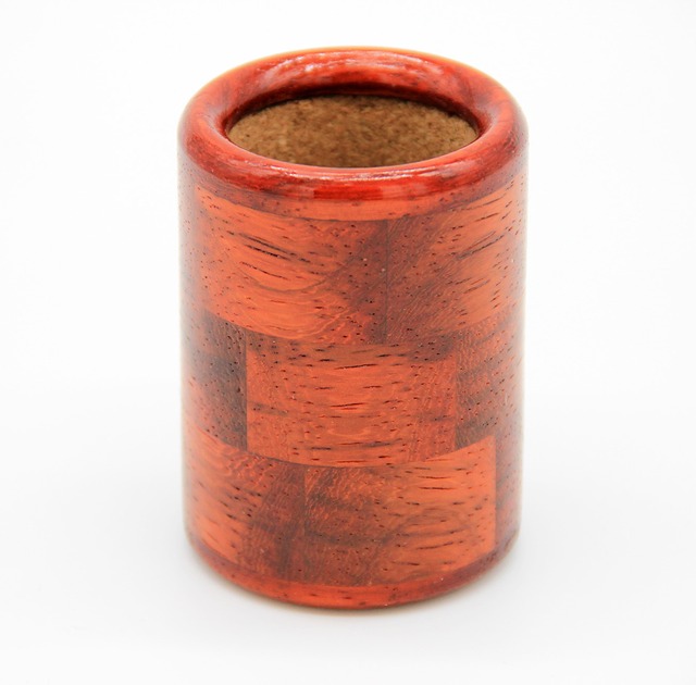 木製ダイスカップ（パドック）by Vinton Knarr