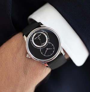 【JAQUET DROZ ジャケ・ドロー】GRANDE SECONDE QUANTIÈME　グラン・セコンド カンティエーム（マットブラック）／国内正規品 腕時計