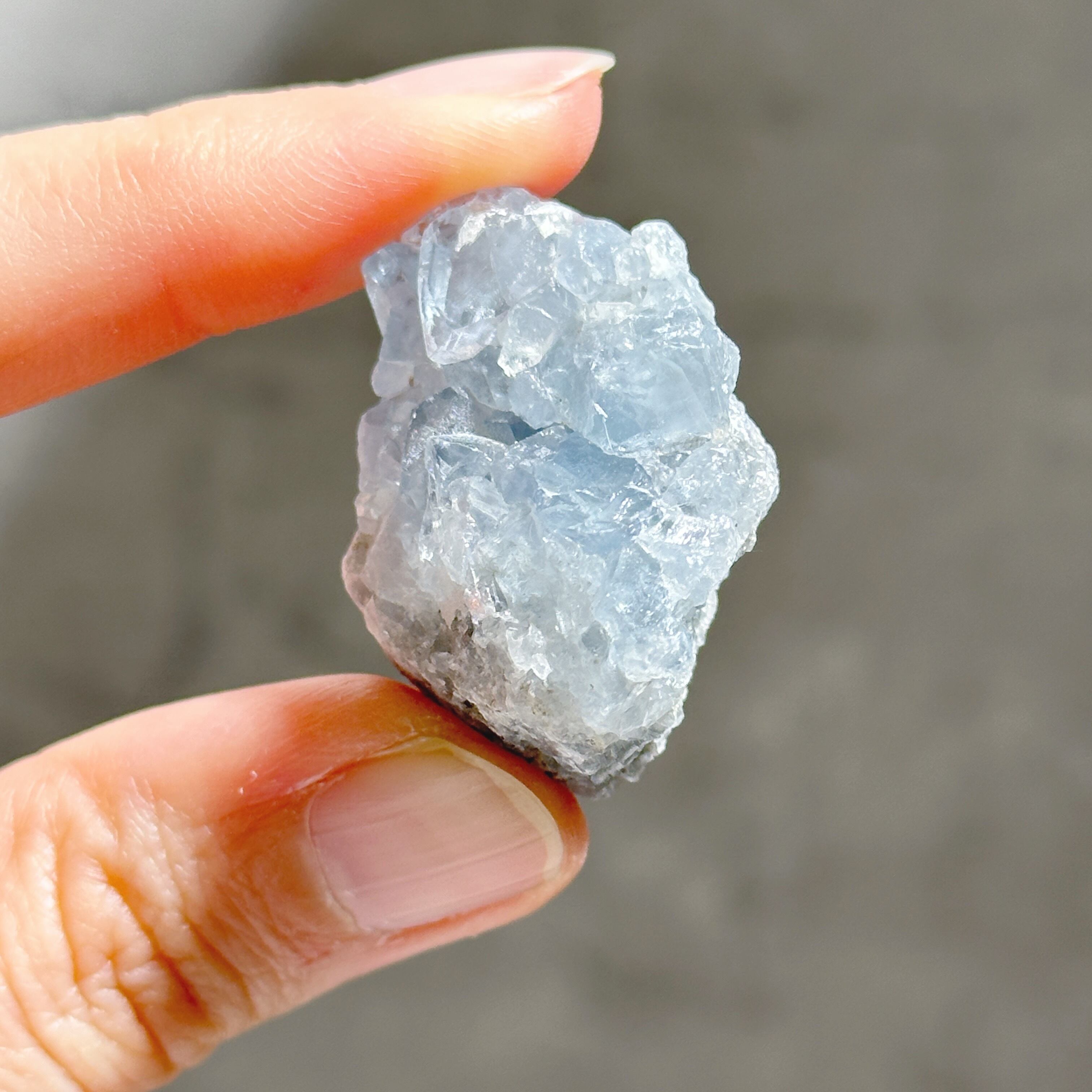 セレスタイト 原石83◇ Celestite ◇天然石・鉱物・パワーストーン