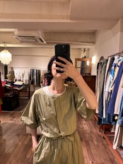 ペールグリーンオールインワン
