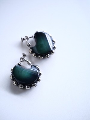 maverick グリーン イヤリング①サンプル品