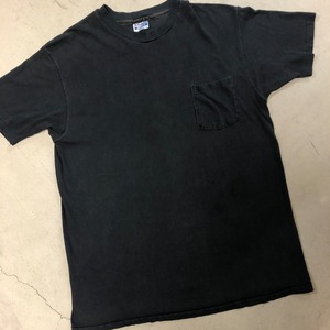 1990s HANES BLACK POCKET T-SHIRT "GOOD FADE"