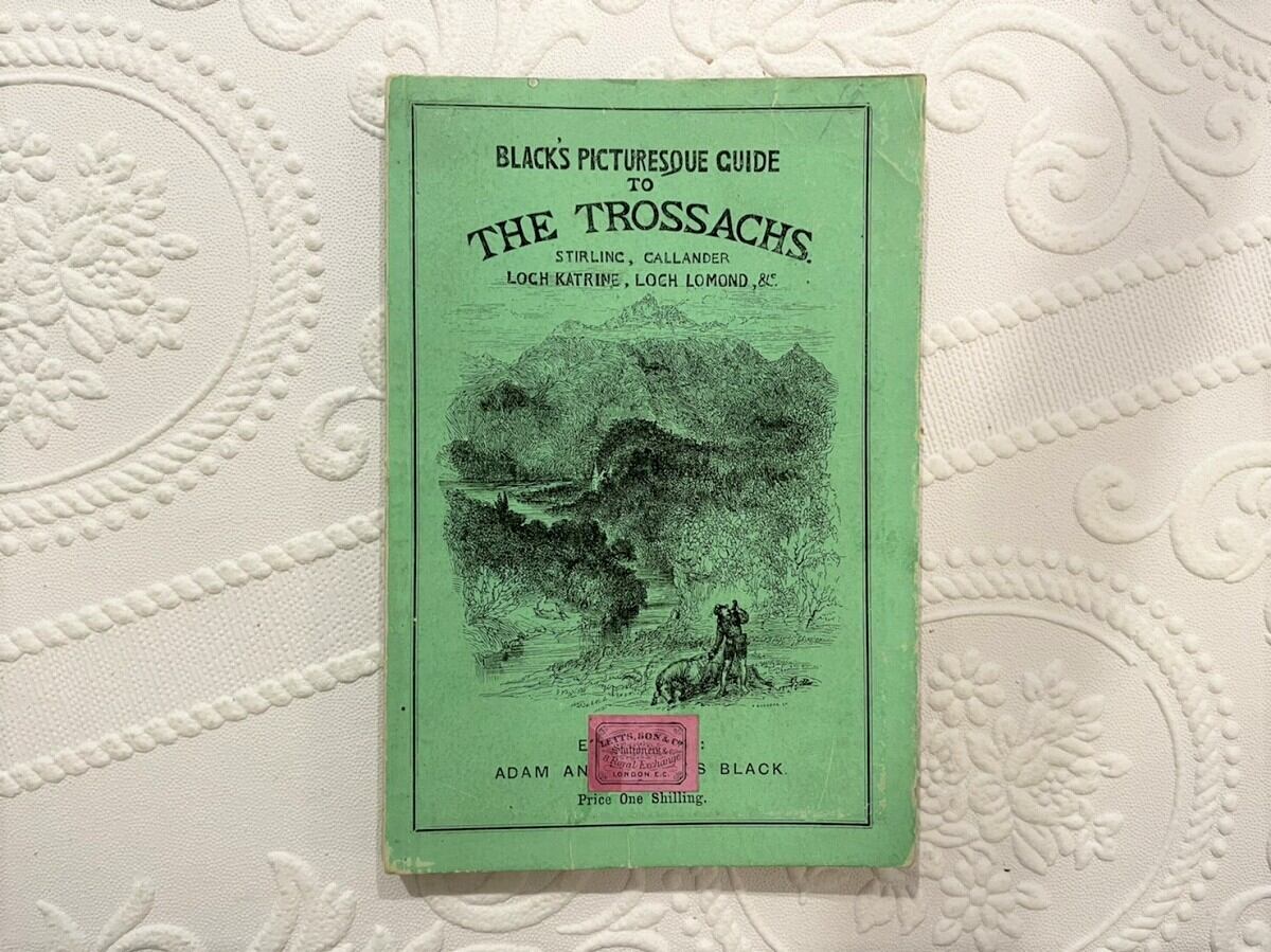 【CV416】BLACK'S PICTUREQUE GUIDE TO THE TROSSACHS / display book