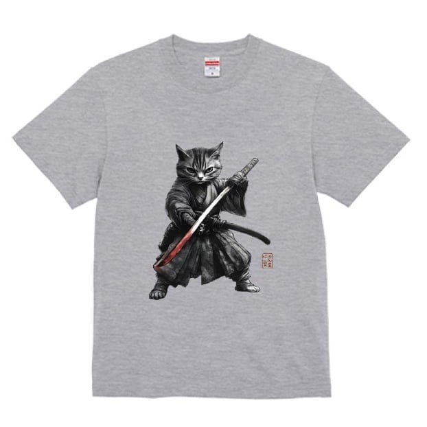 「闘志を纏う侍猫」 Tシャツ 半袖