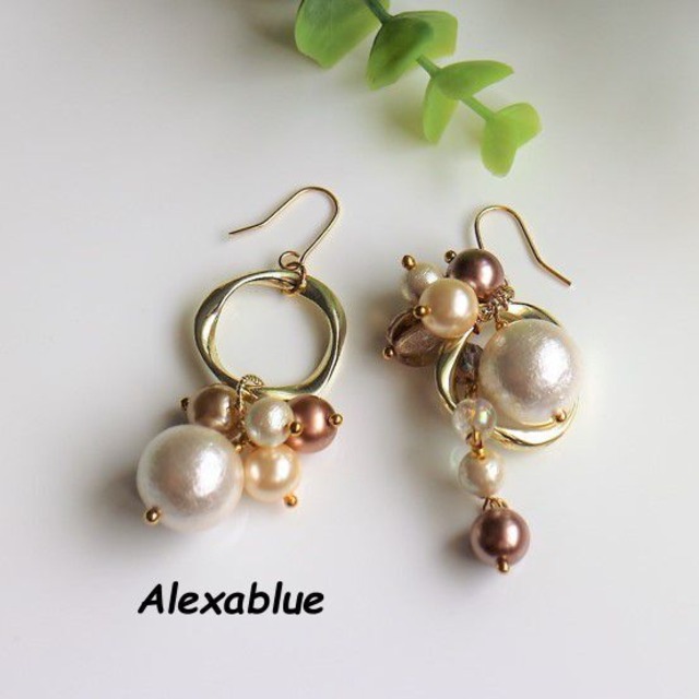 アシンメトリーゴージャスパールピアス 大ぶりピアス 秋カラー  asymmetric pearl earrings