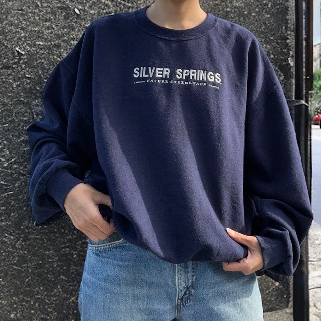 【LADIES】「SILVER SPRINGS」silver logo sweat