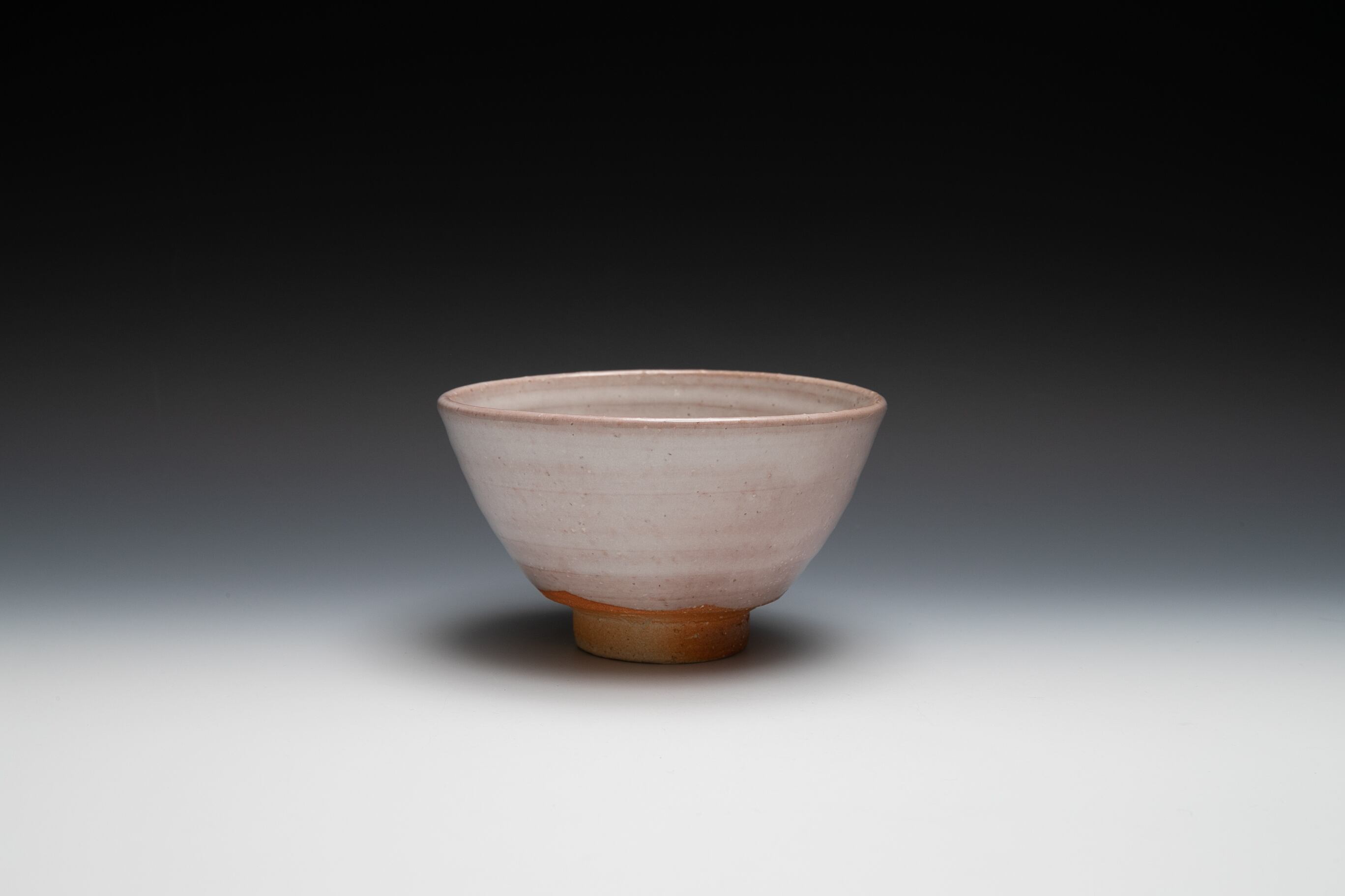 岡田泰 萩面取茶盌 (岡田 泰 | 萩焼いとう) 岡田泰 萩面取茶盌 (岡田 泰 | 萩焼いとう)