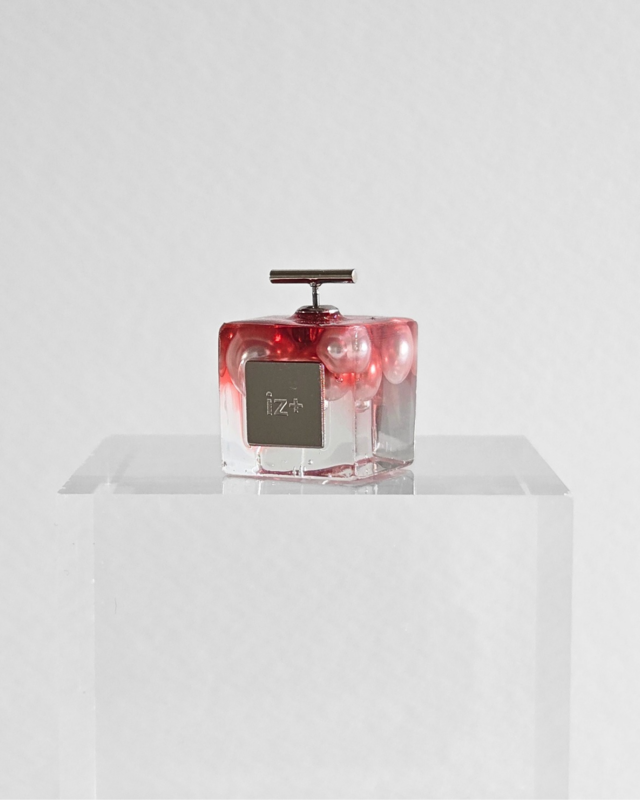 PERFUME CUBE. [red×clear gradation×pearl…]