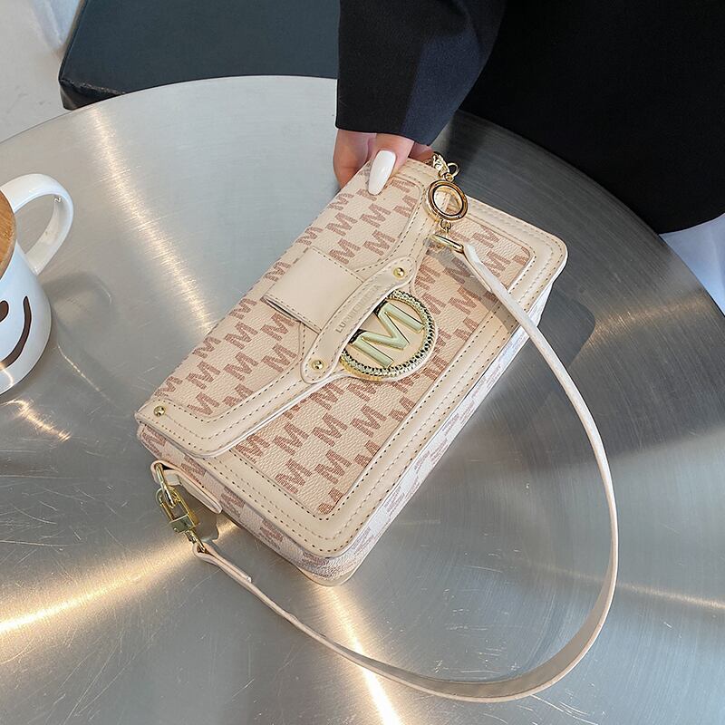 サマー 夏物 スクウェア メッセンジャーバッグ 手作りハンドバック19356357019