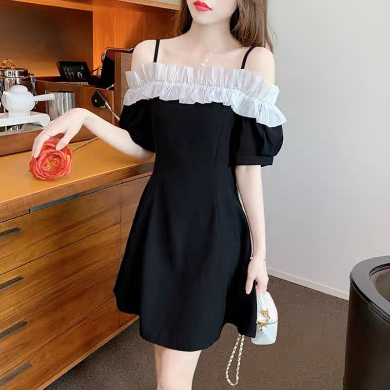 肩出しミニ丈ワンピース G12CON0042