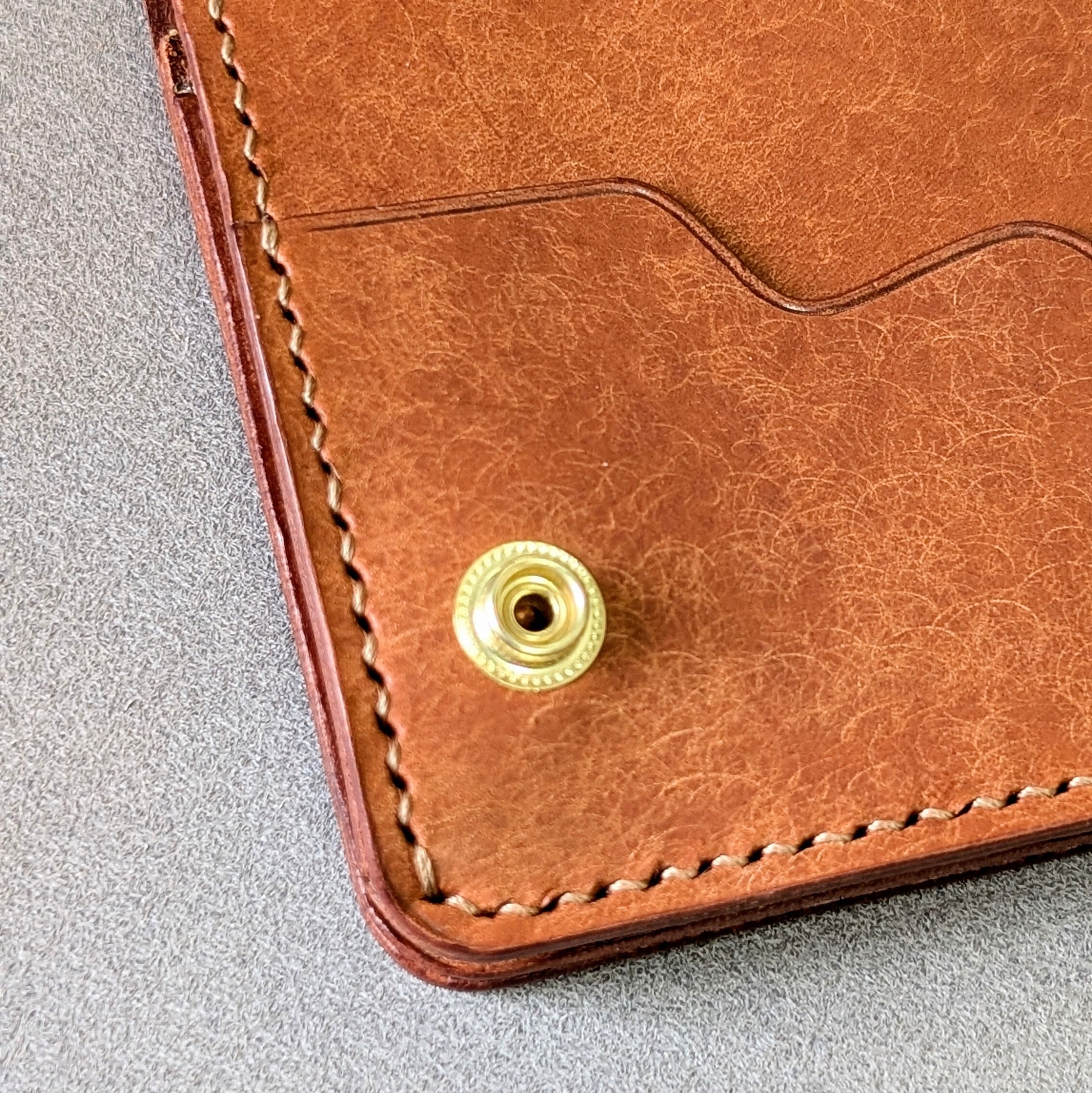 ミドルトラッカーウォレット ブラウン | LeatherWorksTegaki