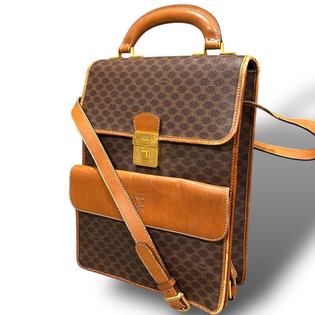 極美品 CELINE マカダム柄 ショルダーバッグ サコッシュバッグ CELINE マカダム柄ショルダーバッグ