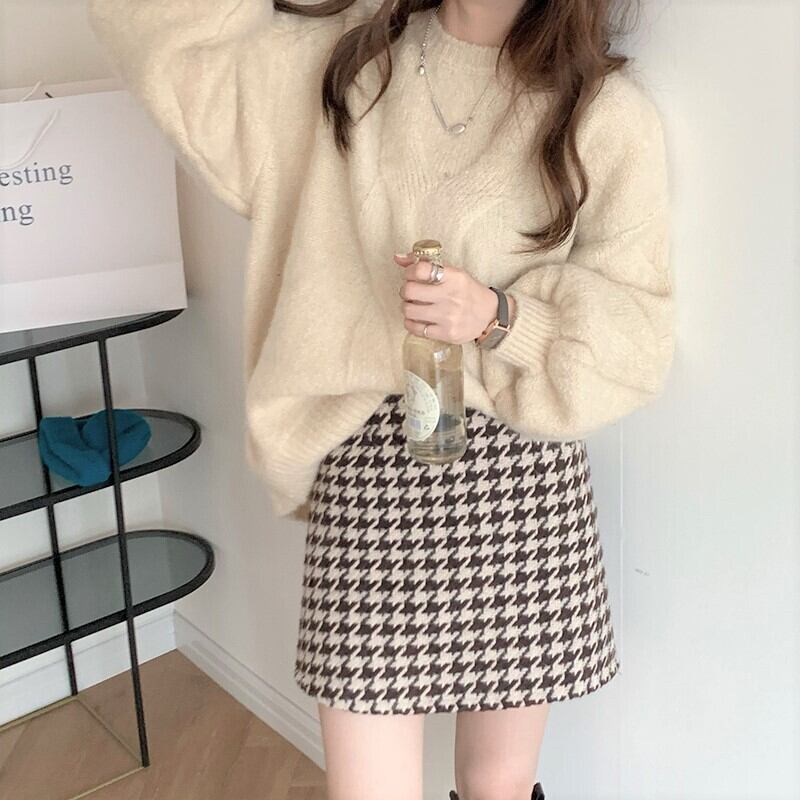 千鳥柄で大人っぽ ミニスカート タイト 総柄 秋カラー スタイルアップ 美脚見え 女っぽ デートコーデ 大人女子 Lamitte Deco トレンド 韓国ファッション ショップ Base店