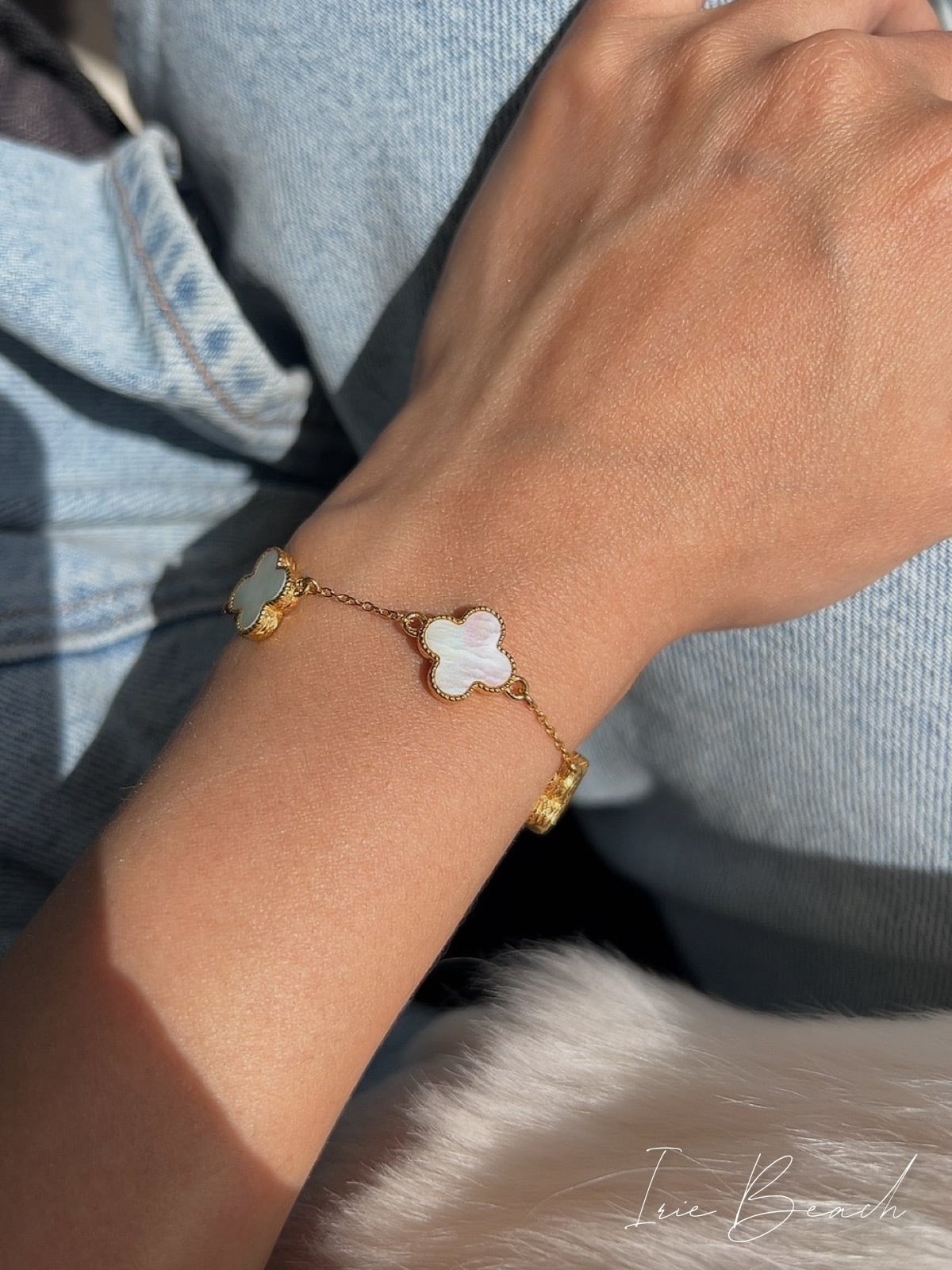 shell clover bracelet | IRIEBEACH