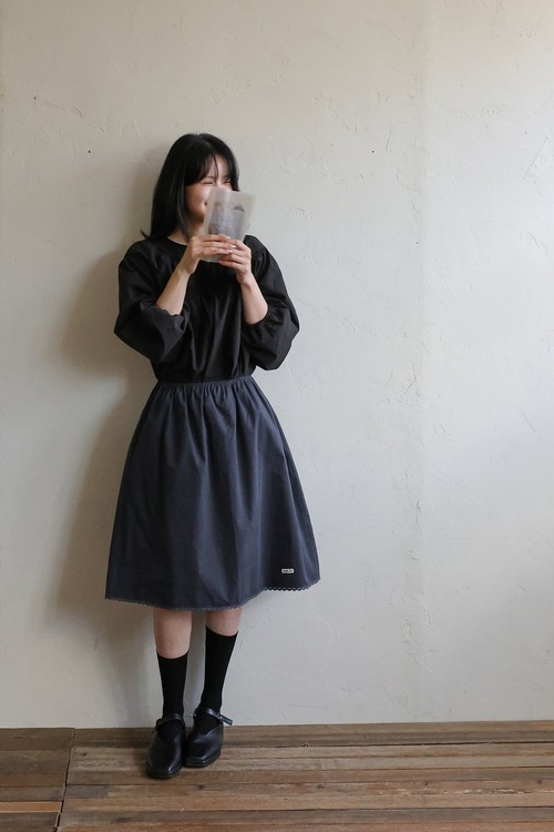 puella flo［取寄］cien skirt 26autumn